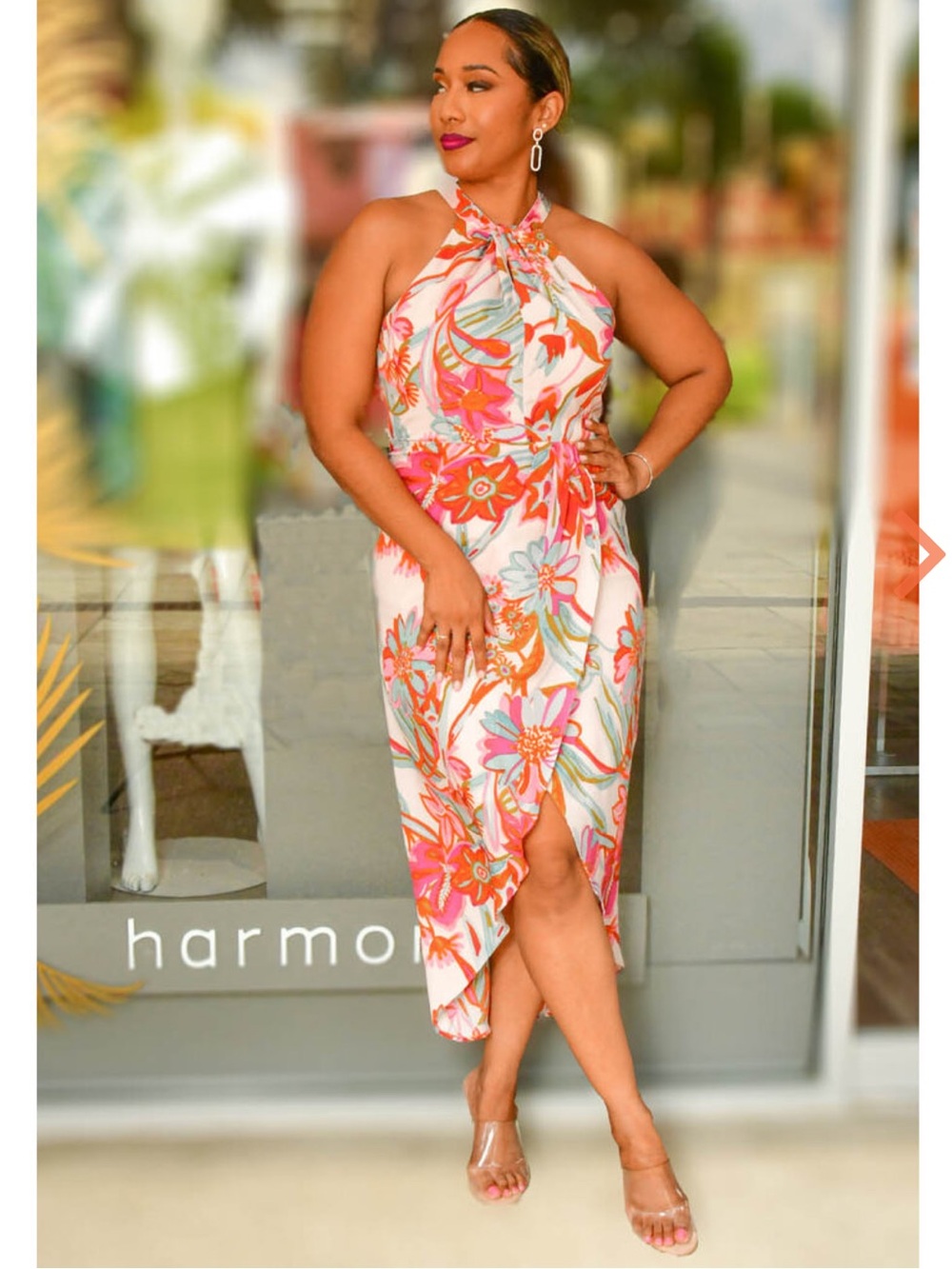 Julia Jordan floral print halter dress in size 2